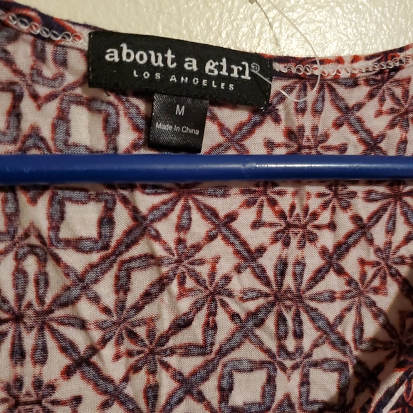 Cropped Tee - Picture 2 of 5